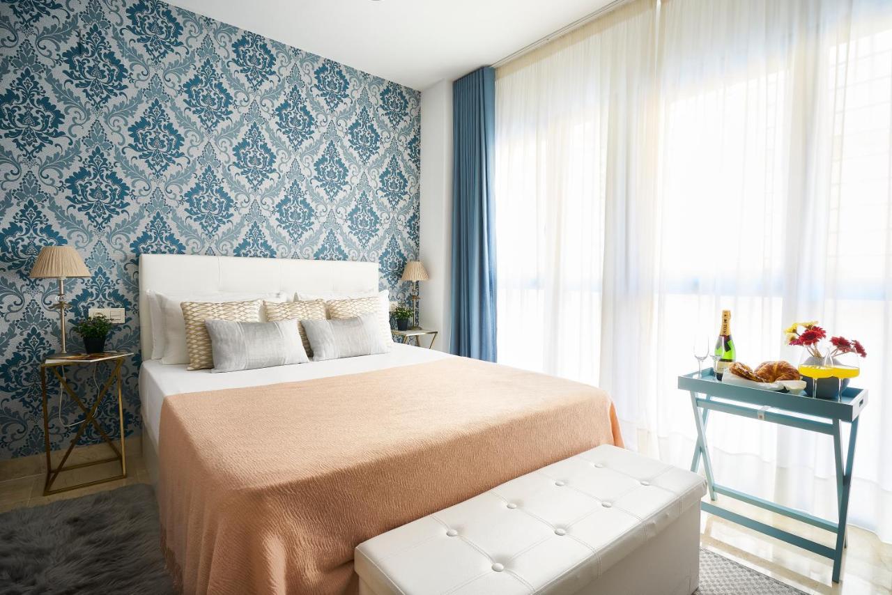 Studio Deluxe With Shared Roof Terrace Малага Екстер'єр фото