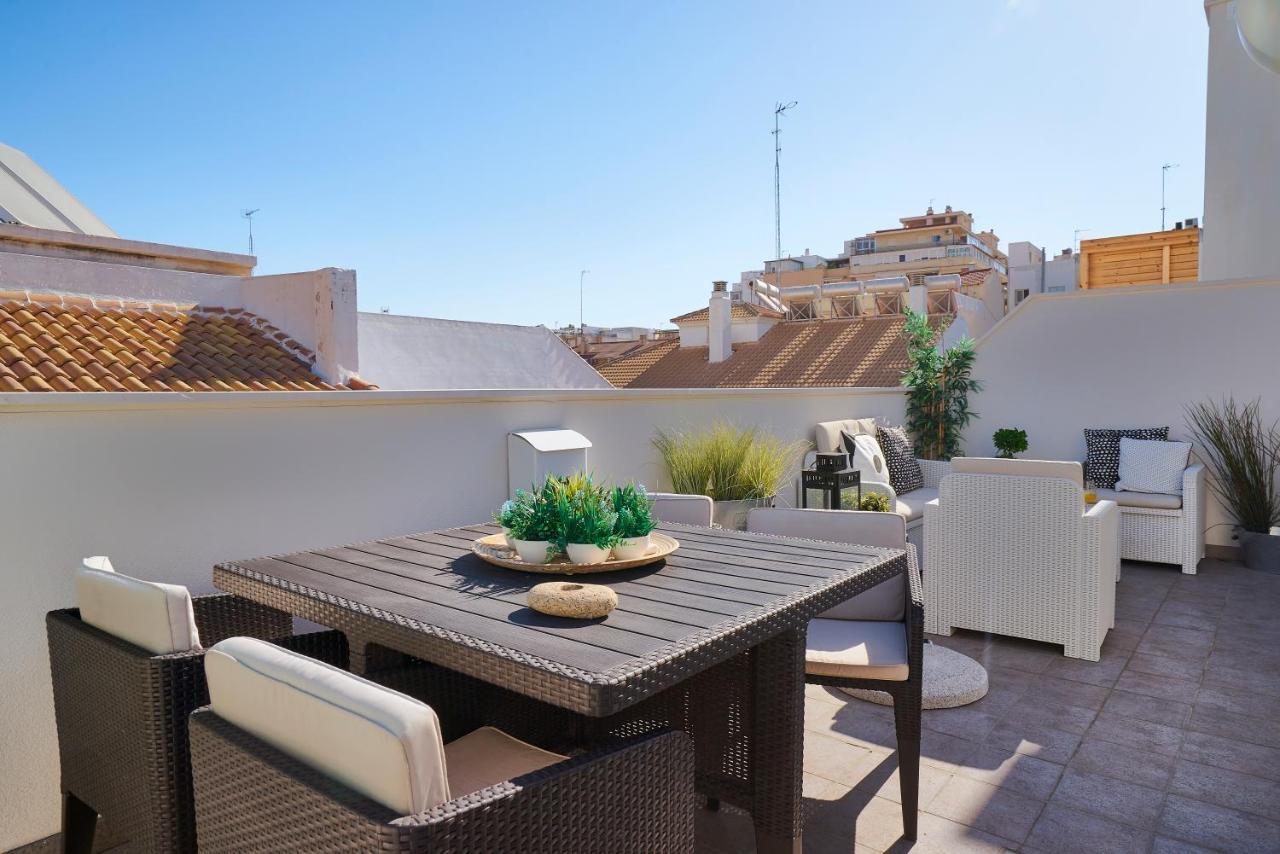 Studio Deluxe With Shared Roof Terrace Малага Екстер'єр фото
